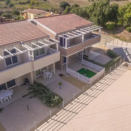 Luigi Climatizzato Con Veranda דירה Viddalba